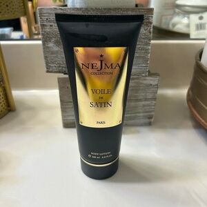 Discontinued Nejma Paris Voile de Satin Body Lotion